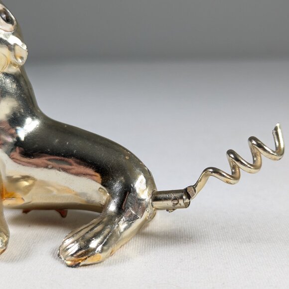 Vintage metal sea lion bottle opener and corkscrew - Picture 4 of 8